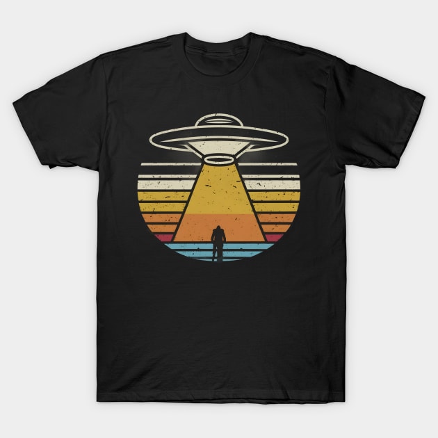 Retro vintage UFO  abduction T-Shirt by Spaceboyishere